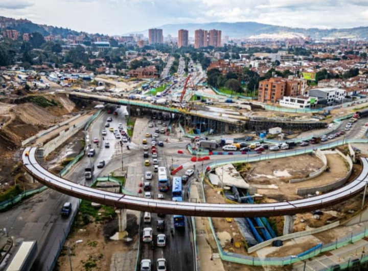 Más de 100 obras para mejorar infraestructura vial de Bogotá.