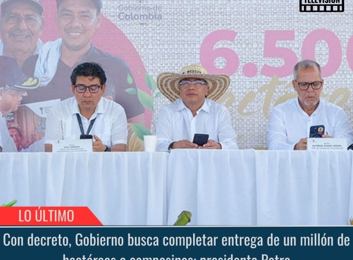 Entrega de un millón de hectáreas a campesinos.